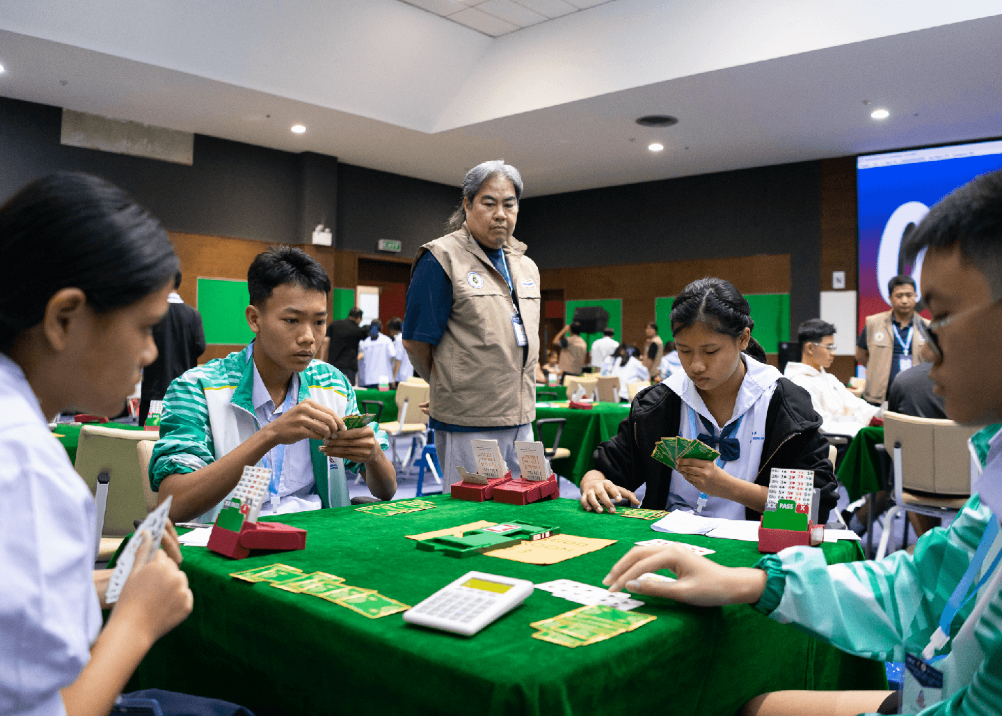 กรมพลศึกษามอบเหรียญรางวัลการแข่งขันกีฬาบริดจ์ กีฬาระหว่างโรงเรียน ประจำปีการศึกษา 2569